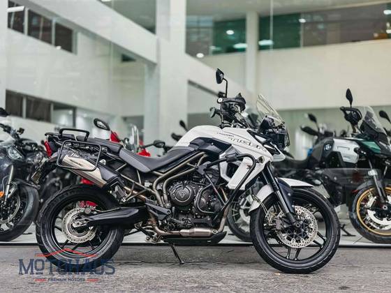 TRIUMPH TIGER 800 XR 